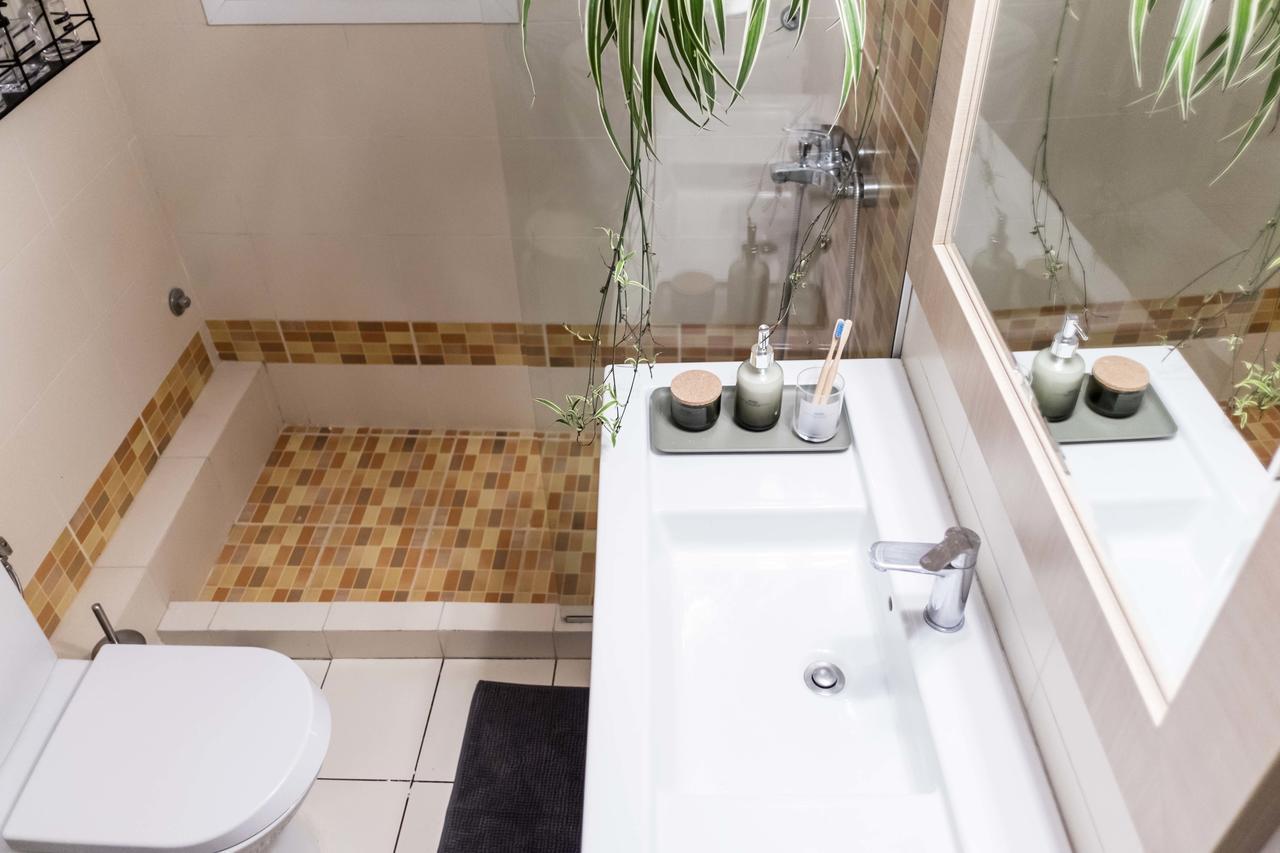 Agora Vista Acropolis Apartment เอเธนส์ ภายนอก รูปภาพ